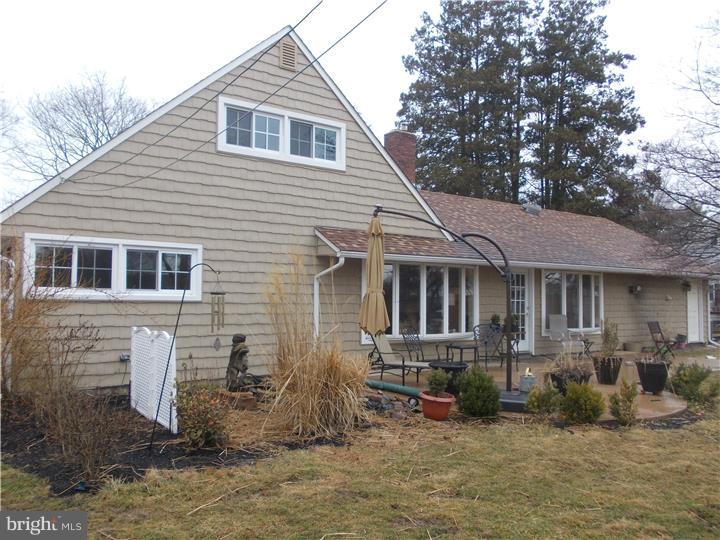 24 Red Berry Road Levittown, PA 19056 - Photo 22 of 22 Exterior Back