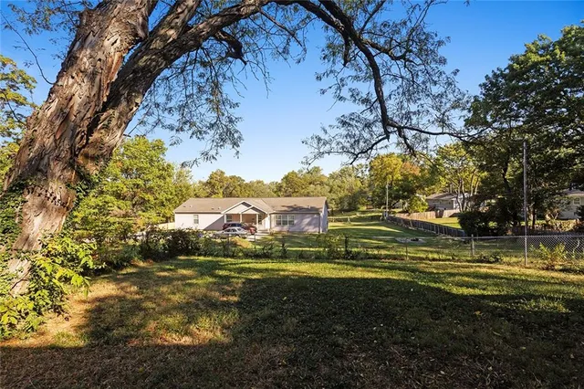 $233,000 | 8416 East 79th Street, Kansas City, MO 64138