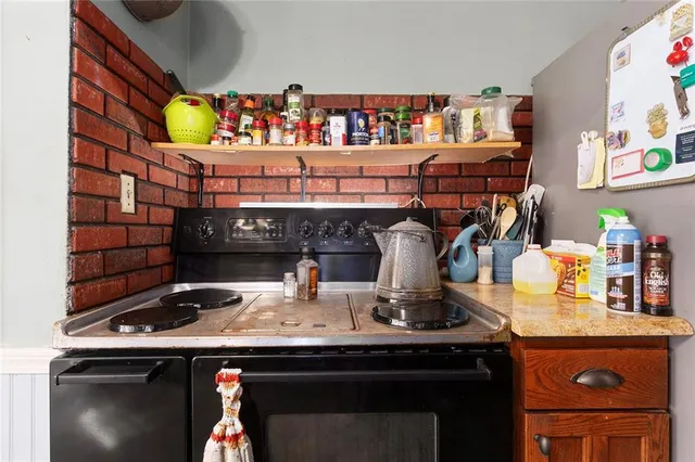 $233,000 | 8416 East 79th Street, Kansas City, MO 64138