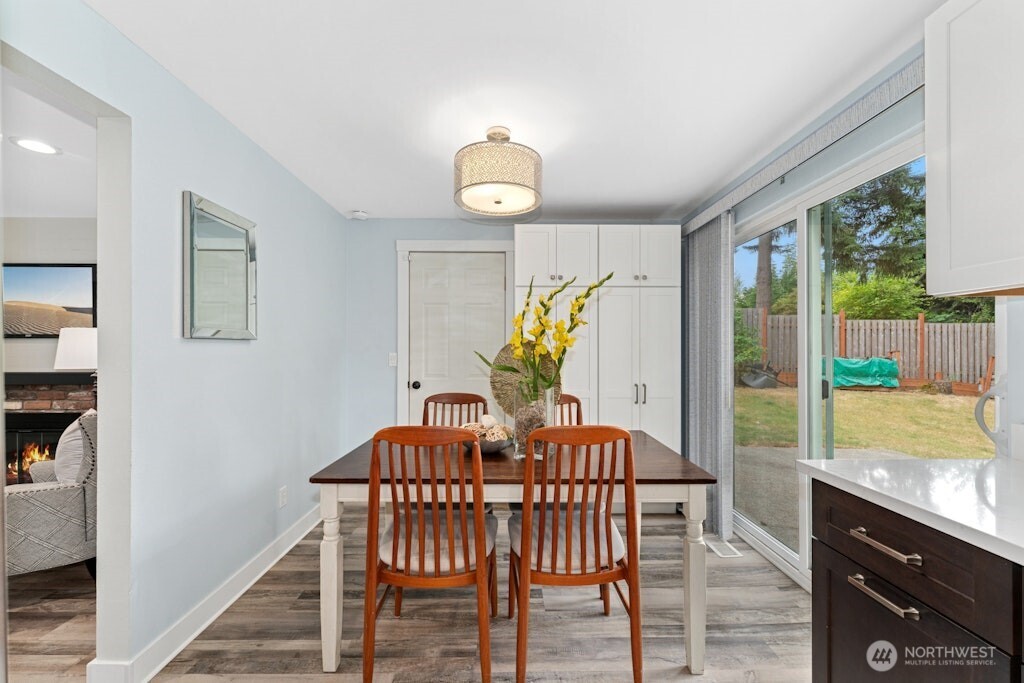 13621 Southeast 173rd Place Renton, WA 98058 - Photo 13 of 26 Gallery Image 13