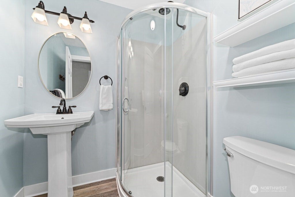 13621 Southeast 173rd Place Renton, WA 98058 - Photo 17 of 26 Gallery Image 17