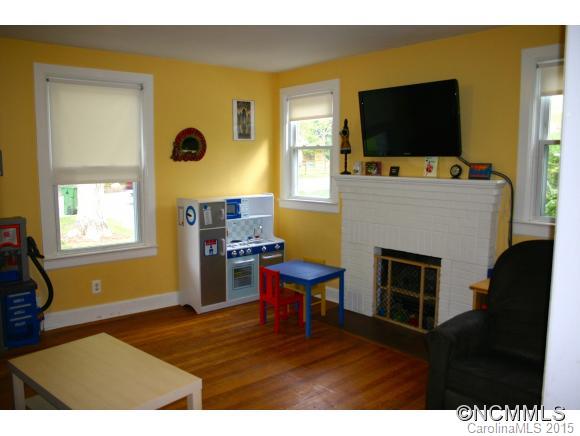 243 Brevard Road Asheville, NC 28806 - Photo 5 of 22 Gallery Image 5
