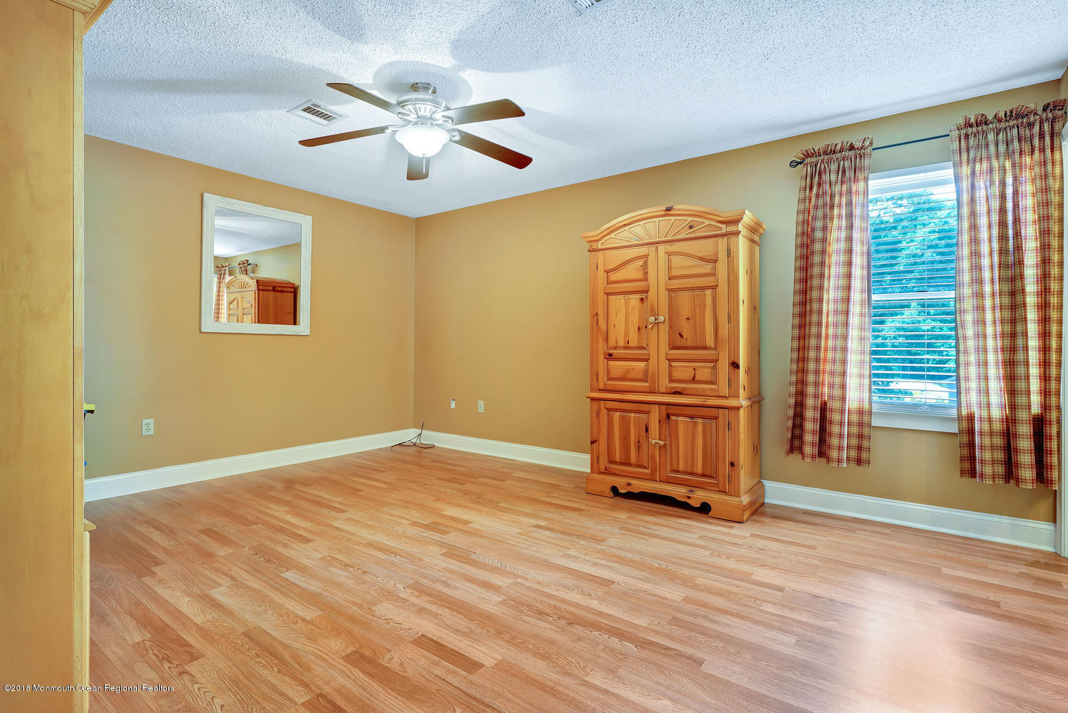 14 Hemlock Hill Road Jackson, NJ 08527 - Photo 28 of 48 14 Hemlock Hill Rd Jackson NJ-large-028-