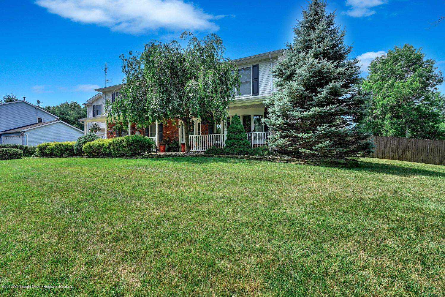 14 Hemlock Hill Road Jackson, NJ 08527 - Photo 5 of 48 14 Hemlock Hill Rd Jackson NJ-large-005-