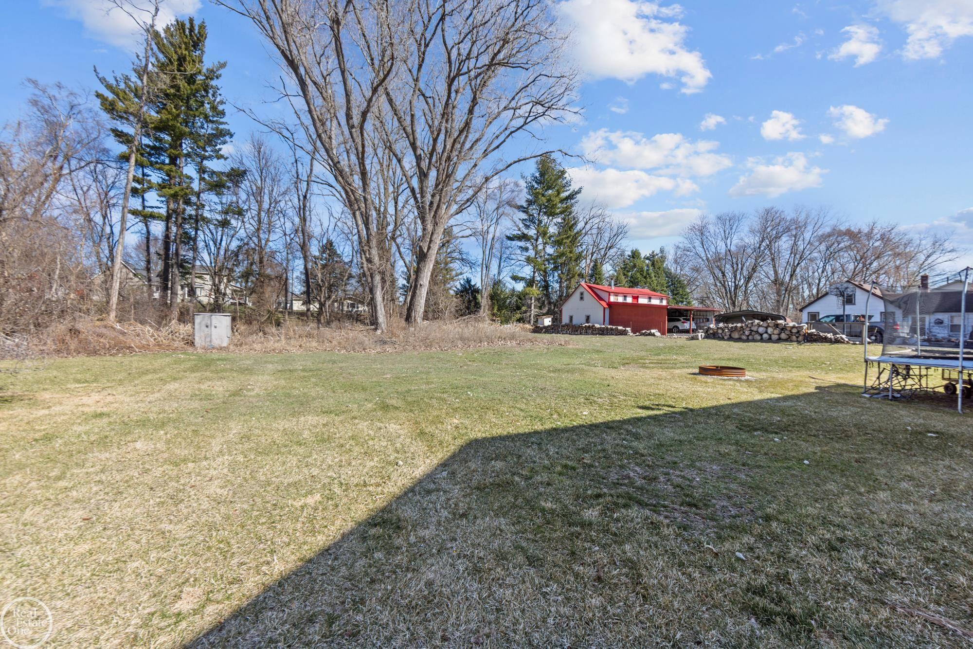 8385 22 Mile Road Utica, MI 48317 - Photo 7 of 49 50202248-e3f6fd30-1711-4918-9db2-010e3541e136.JPG