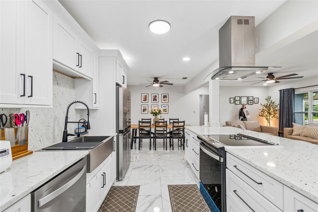 1618 Barry Road Clearwater, FL 33756 - Photo 23 of 71