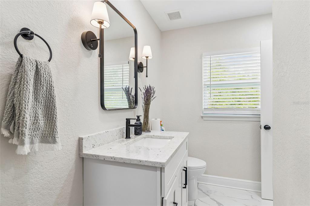 1618 Barry Road Clearwater, FL 33756 - Photo 39 of 71