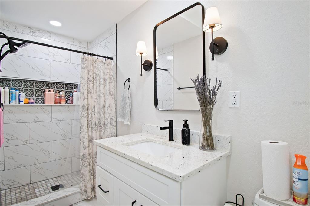 1618 Barry Road Clearwater, FL 33756 - Photo 40 of 71