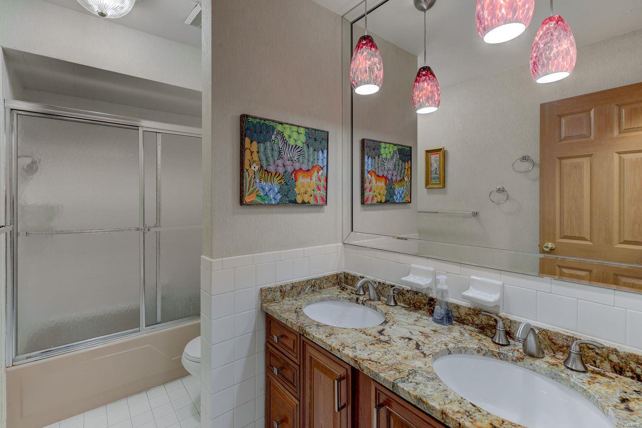 477 Ridgecorde Place St. Louis, MO 63141 - Photo 13 of 23 Gallery Image 13