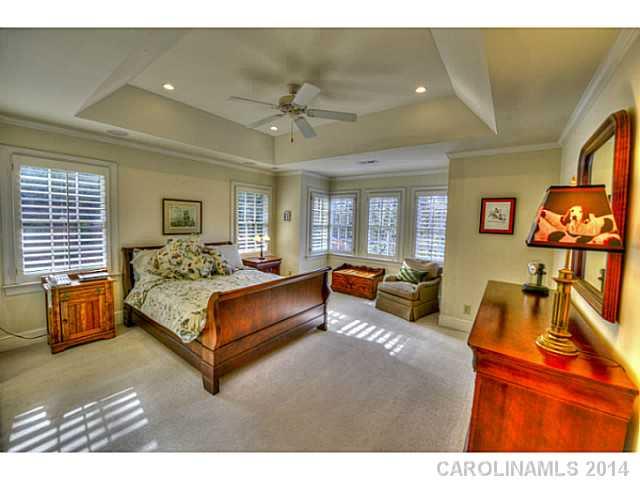 3939 Ayscough Road Charlotte, NC 28211 - Photo 8 of 16 Gallery Image 8