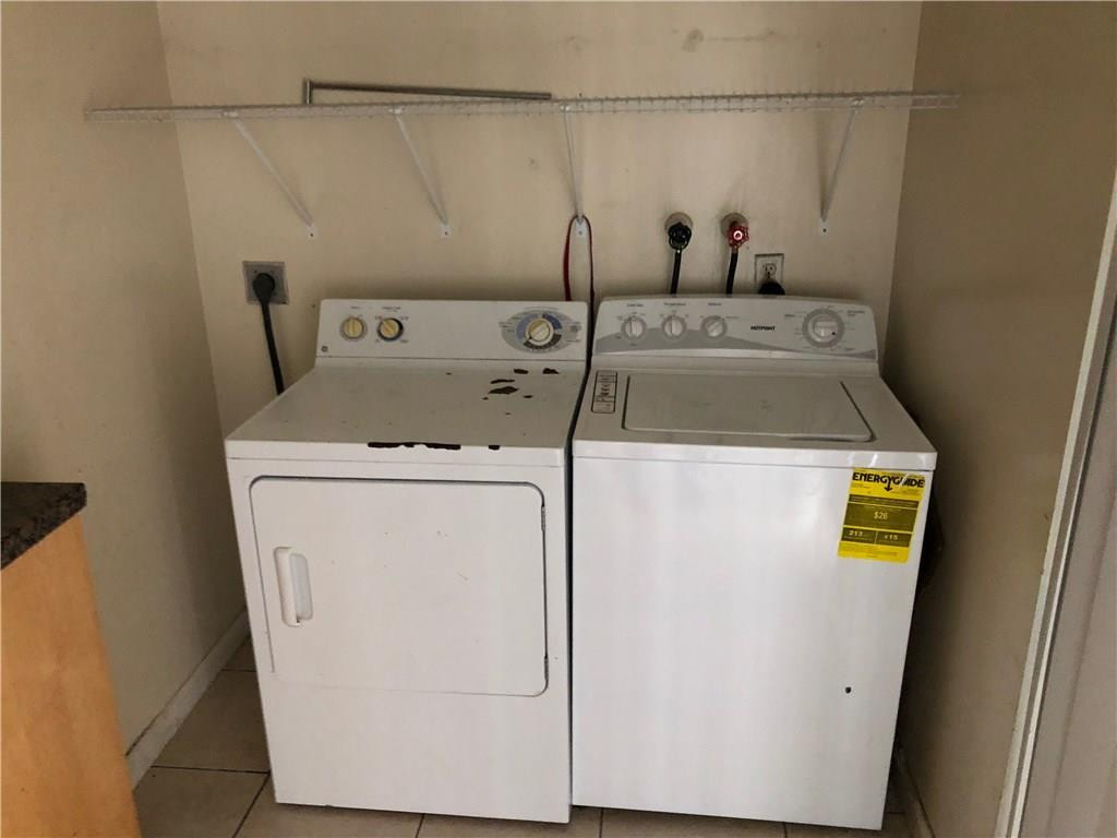 20908 Southwest 124th Ave Road Miami, FL 33177 - Photo 4 of 11 Photo 4