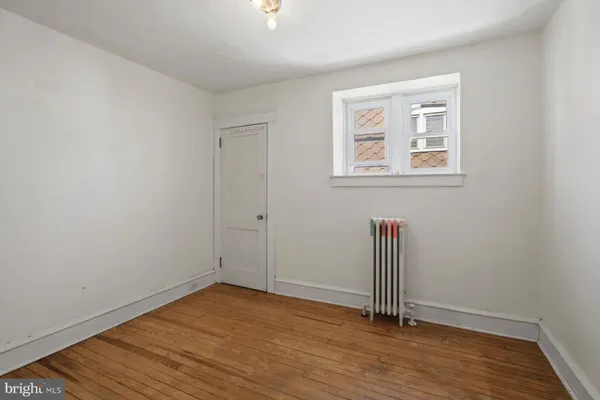 $175,000 | 229 Barrington Road, Upper Darby, PA 19082