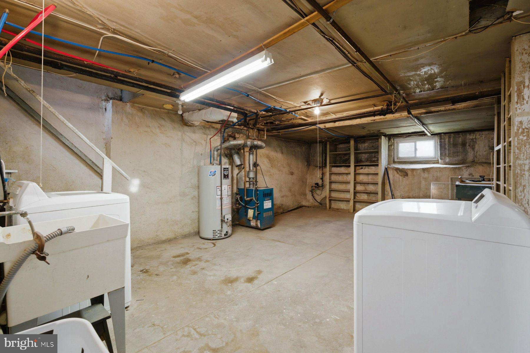 229 Barrington Road Upper Darby, PA 19082 - Photo 19 of 26