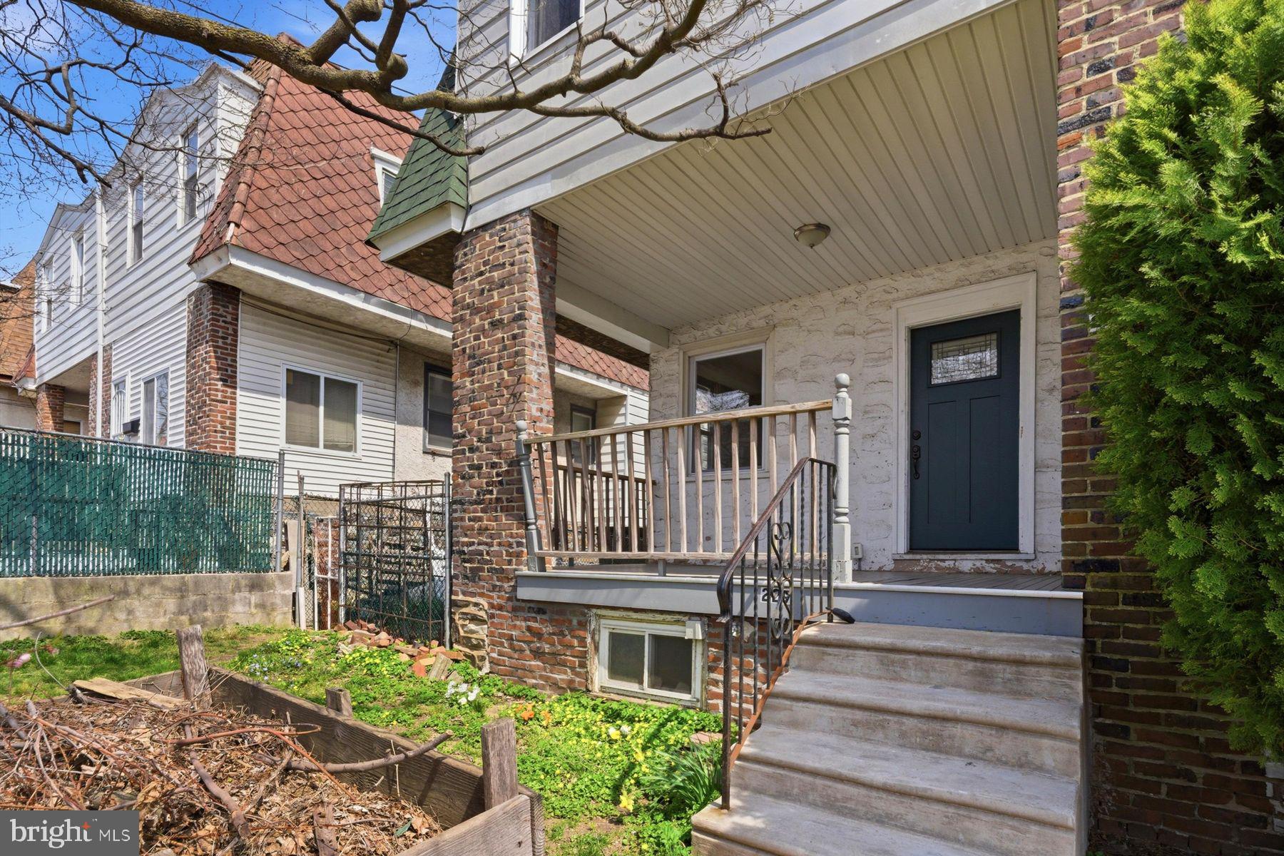 229 Barrington Road Upper Darby, PA 19082 - Photo 2 of 26