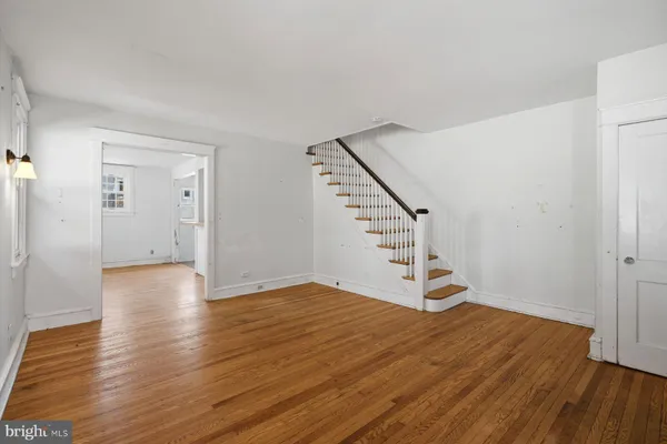 $175,000 | 229 Barrington Road, Upper Darby, PA 19082