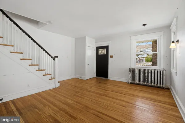 $175,000 | 229 Barrington Road, Upper Darby, PA 19082