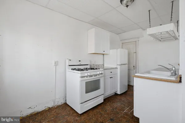 $175,000 | 229 Barrington Road, Upper Darby, PA 19082