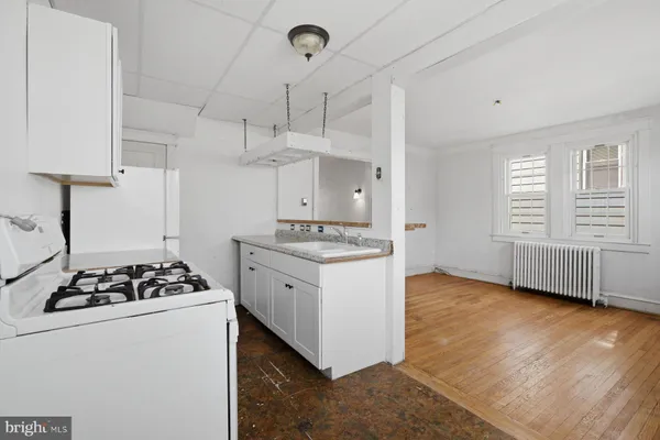 $175,000 | 229 Barrington Road, Upper Darby, PA 19082