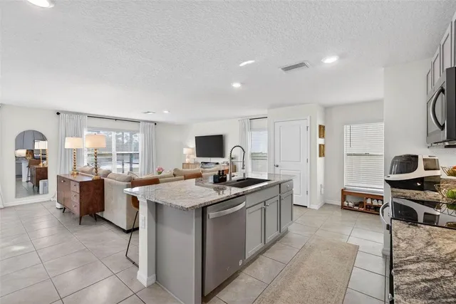 $399,900 | 5141 Rocky Coast Place, Palmetto, FL 34221