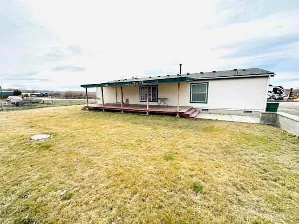 $189,900 | 1304 Young Field Avenue, Jordan Valley, OR 97910