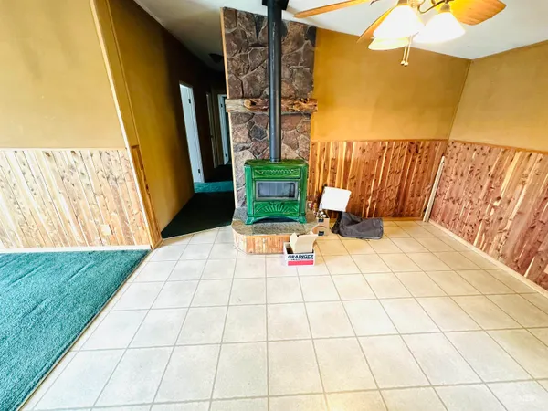 $189,900 | 1304 Young Field Avenue, Jordan Valley, OR 97910