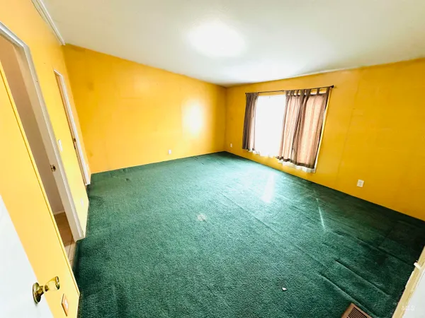 $189,900 | 1304 Young Field Avenue, Jordan Valley, OR 97910