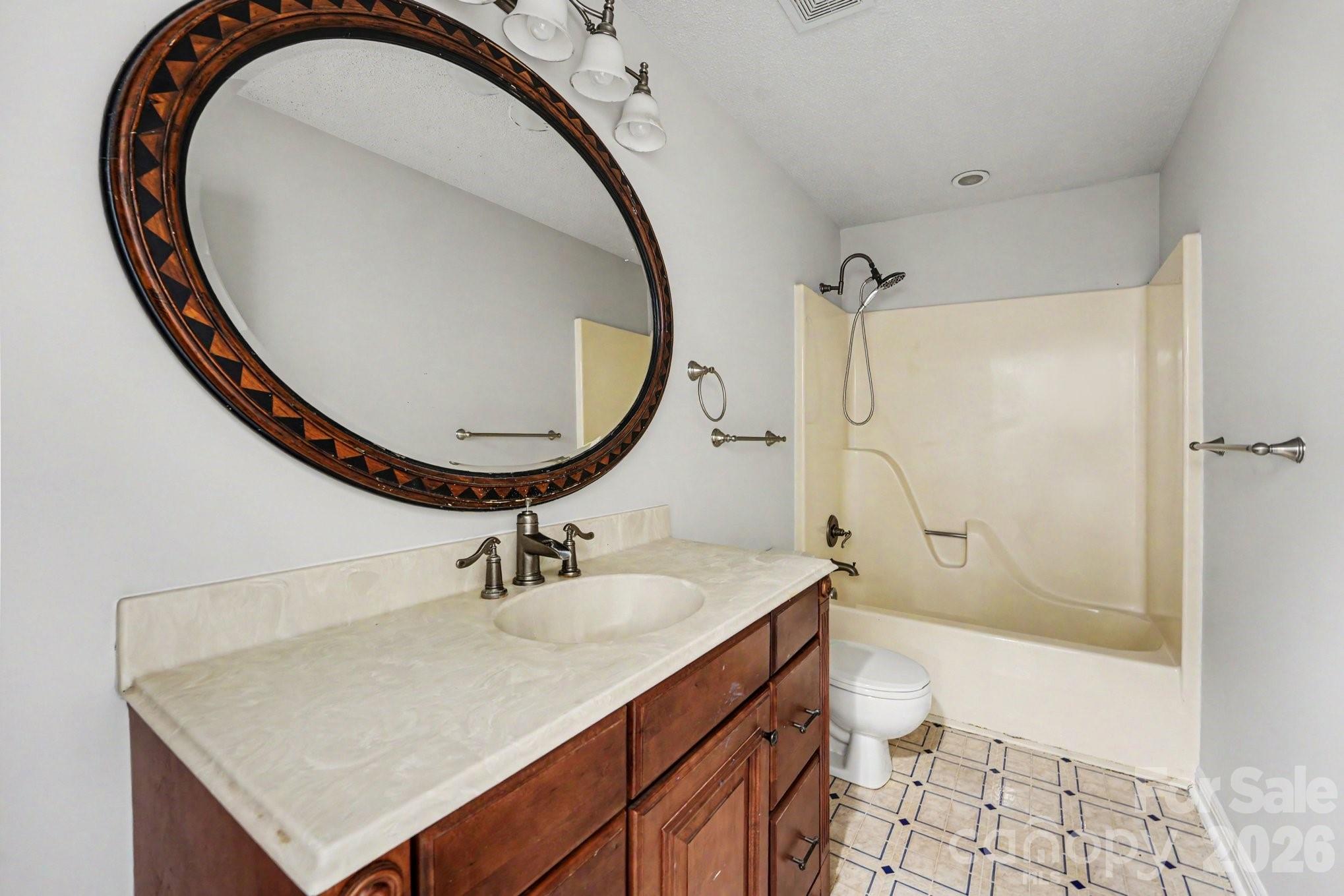 2684 Tiffany Street Conover, NC 28613 - Photo 13 of 15