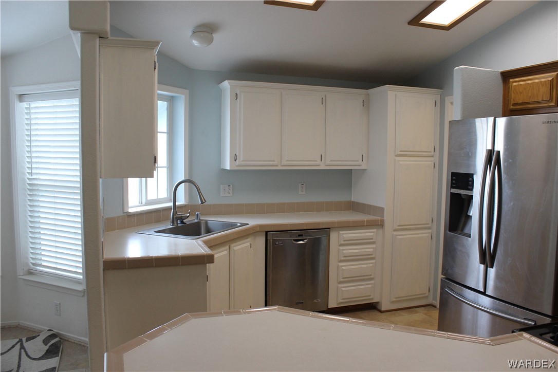 1545 East El Rodeo Road, Unit 19 Fort Mohave, AZ 86426 - Photo 19 of 33 Gallery Image 19