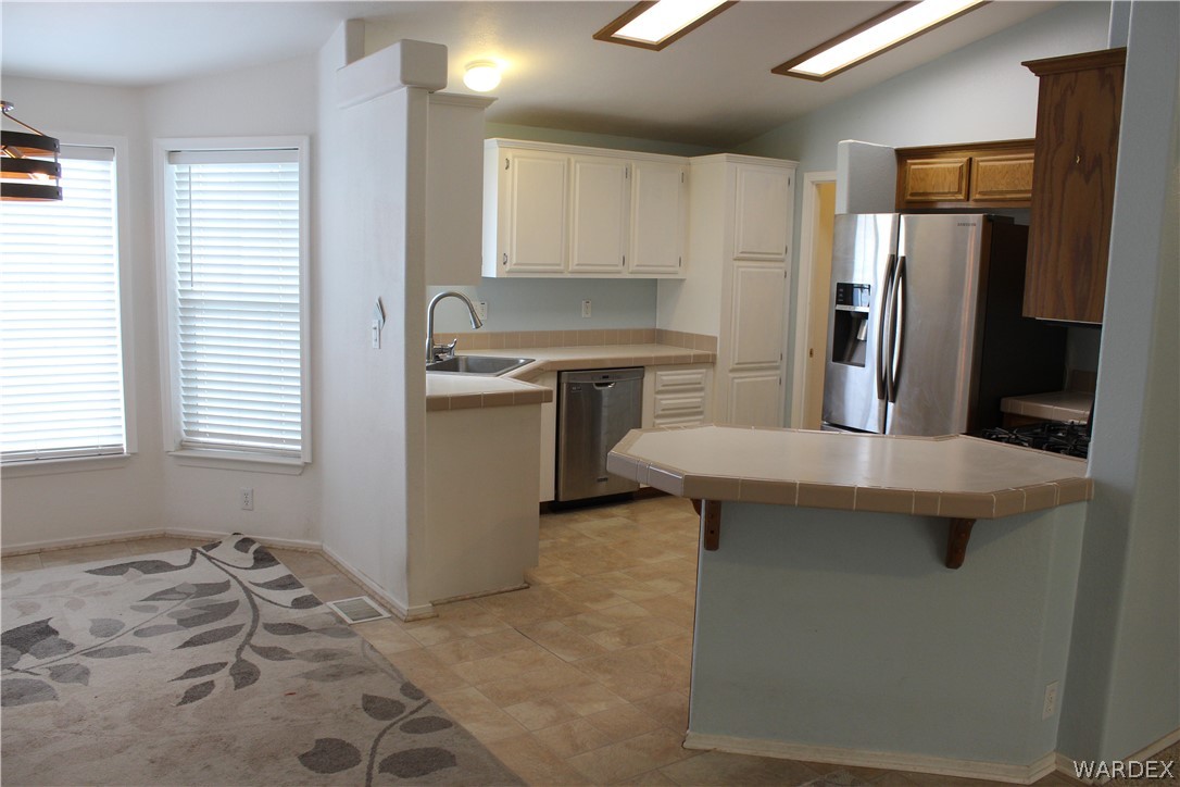 1545 East El Rodeo Road, Unit 19 Fort Mohave, AZ 86426 - Photo 10 of 33 Gallery Image 10
