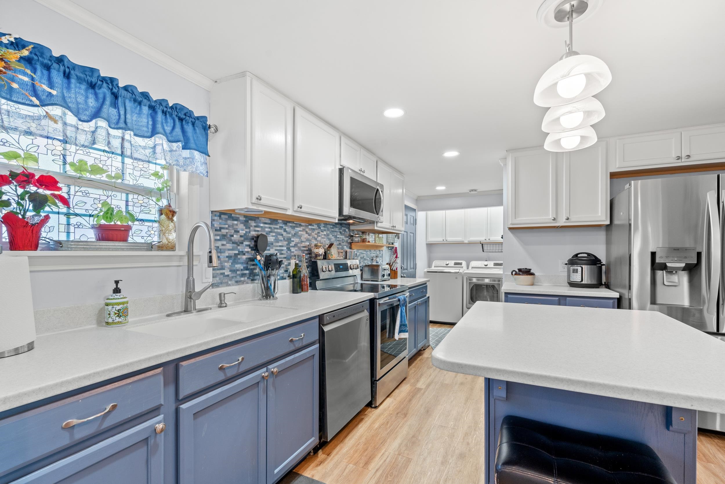 34 Spinnaker Lane Murrells Inlet, SC 29576 - Photo 3 of 32