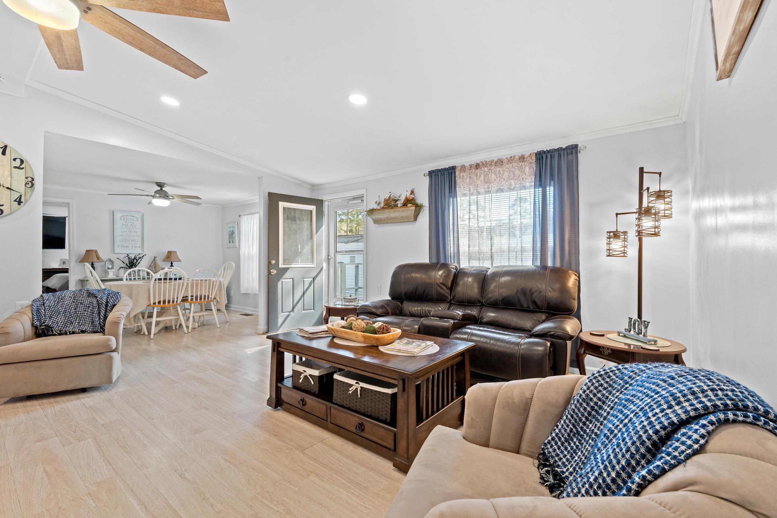 34 Spinnaker Lane Murrells Inlet, SC 29576 - Photo 6 of 32