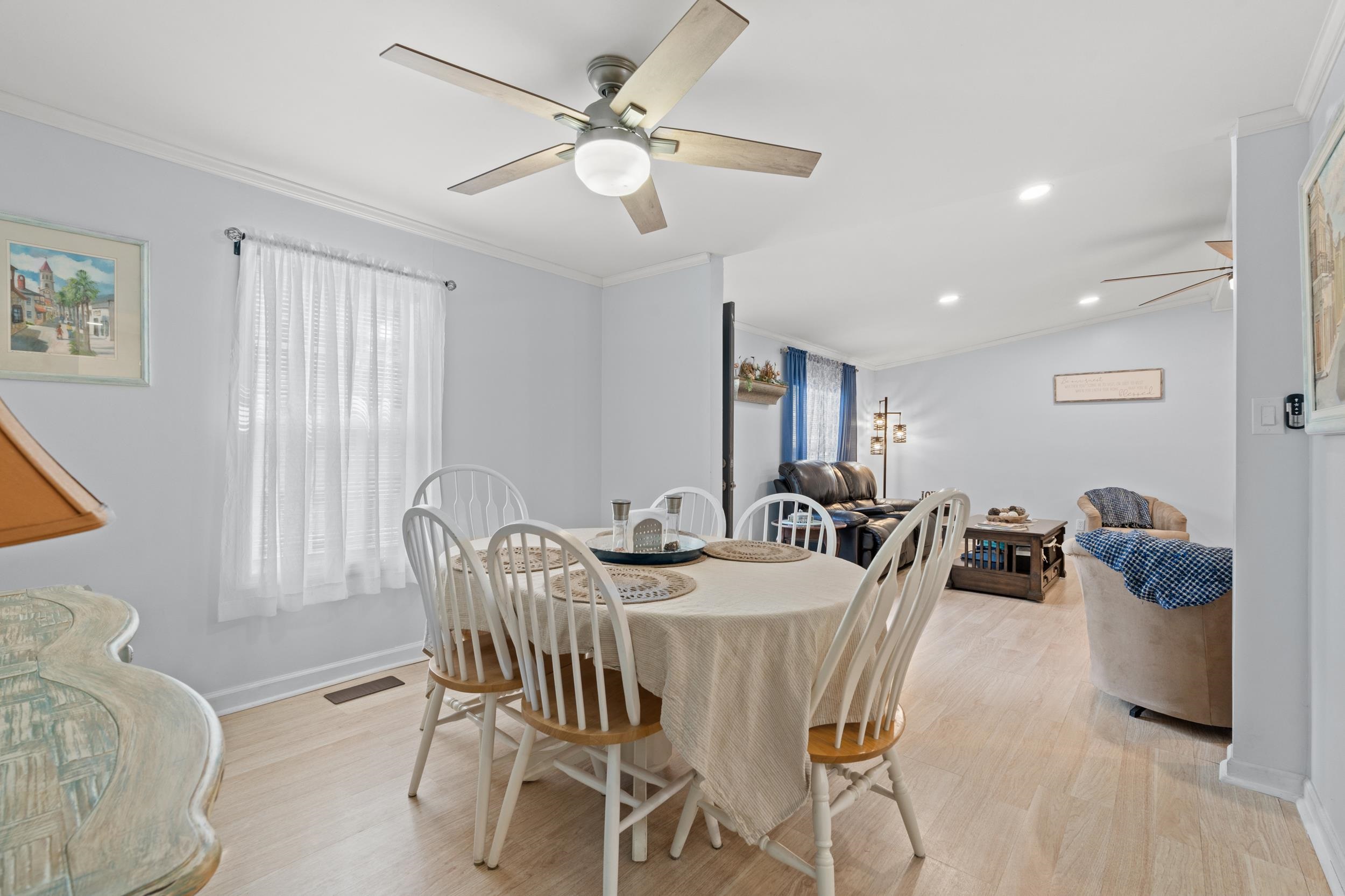 34 Spinnaker Lane Murrells Inlet, SC 29576 - Photo 8 of 32