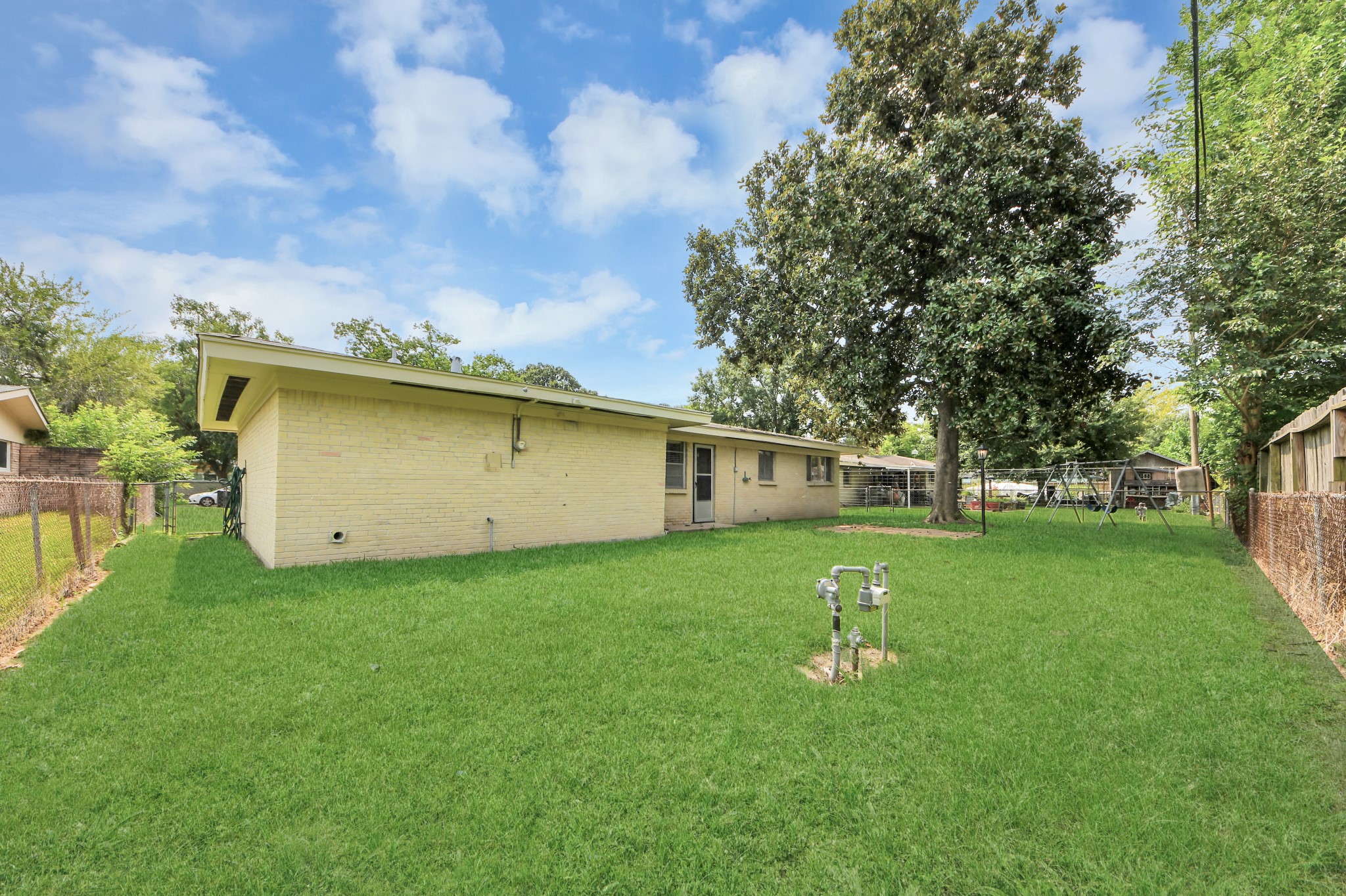 1923 Springrock Lane Houston, TX 77080 - Photo 41 of 46