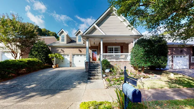 a front view of house with yard