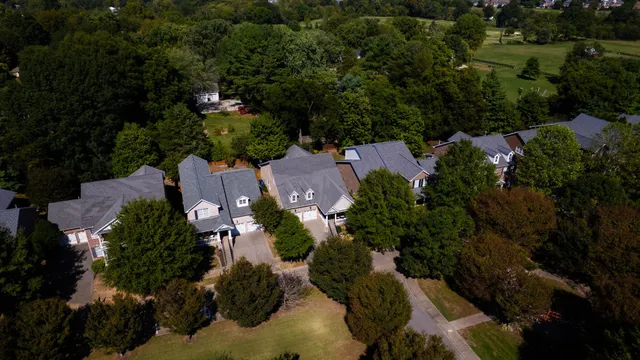 $799,900 | 318 Meadowglade Lane, Franklin, TN 37064