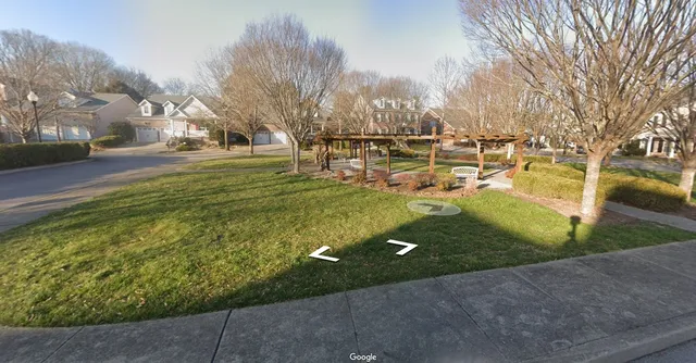 $799,900 | 318 Meadowglade Lane, Franklin, TN 37064