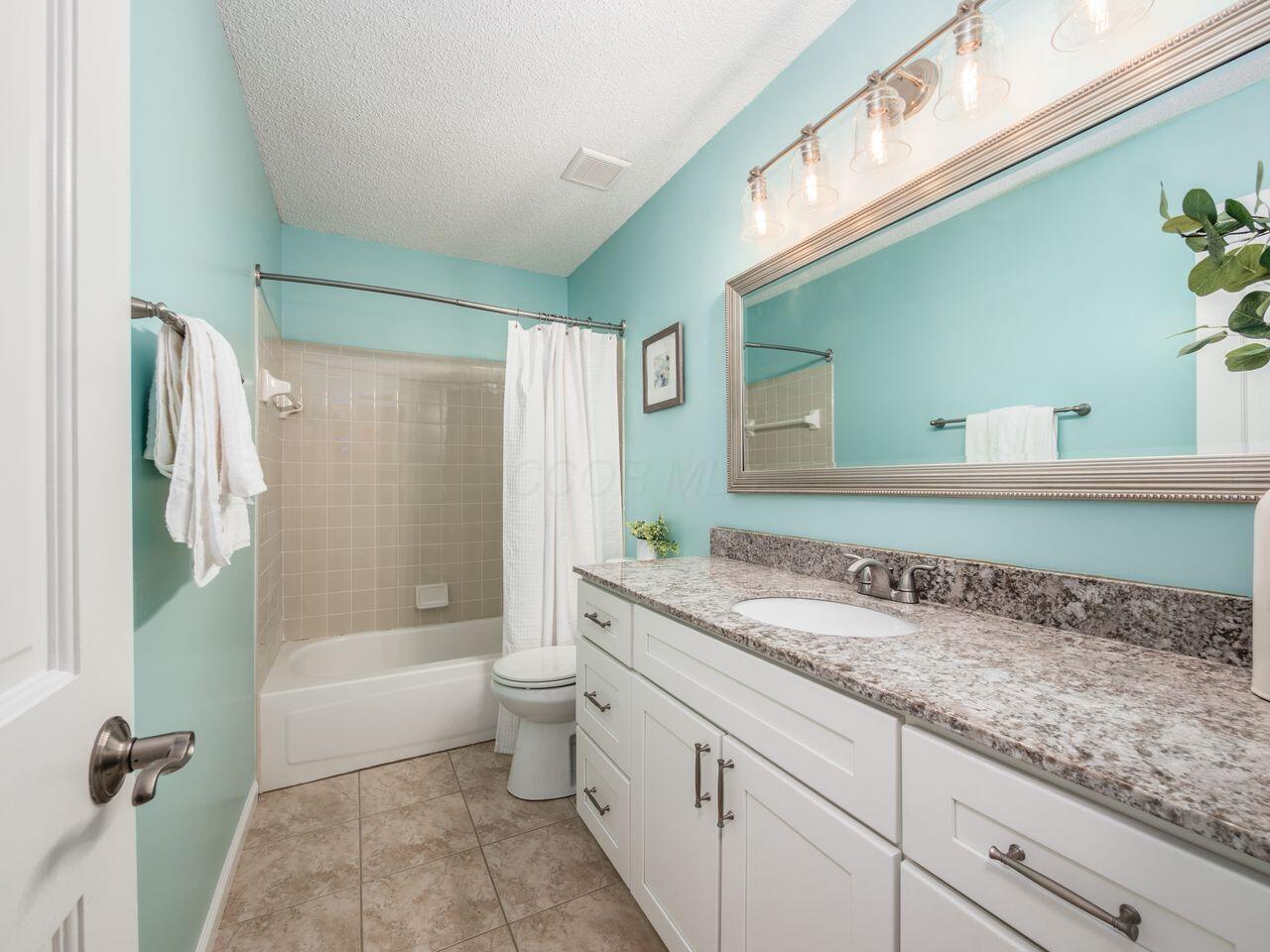 3884 Antrim Road Columbus, OH 43221 - Photo 26 of 39 N_3884_Antrim_011