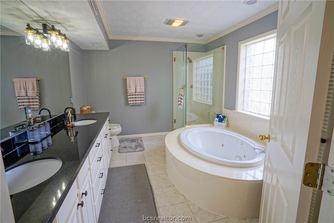 3505 Spring Lane Bryan, TX 77802 - Photo 17 of 31