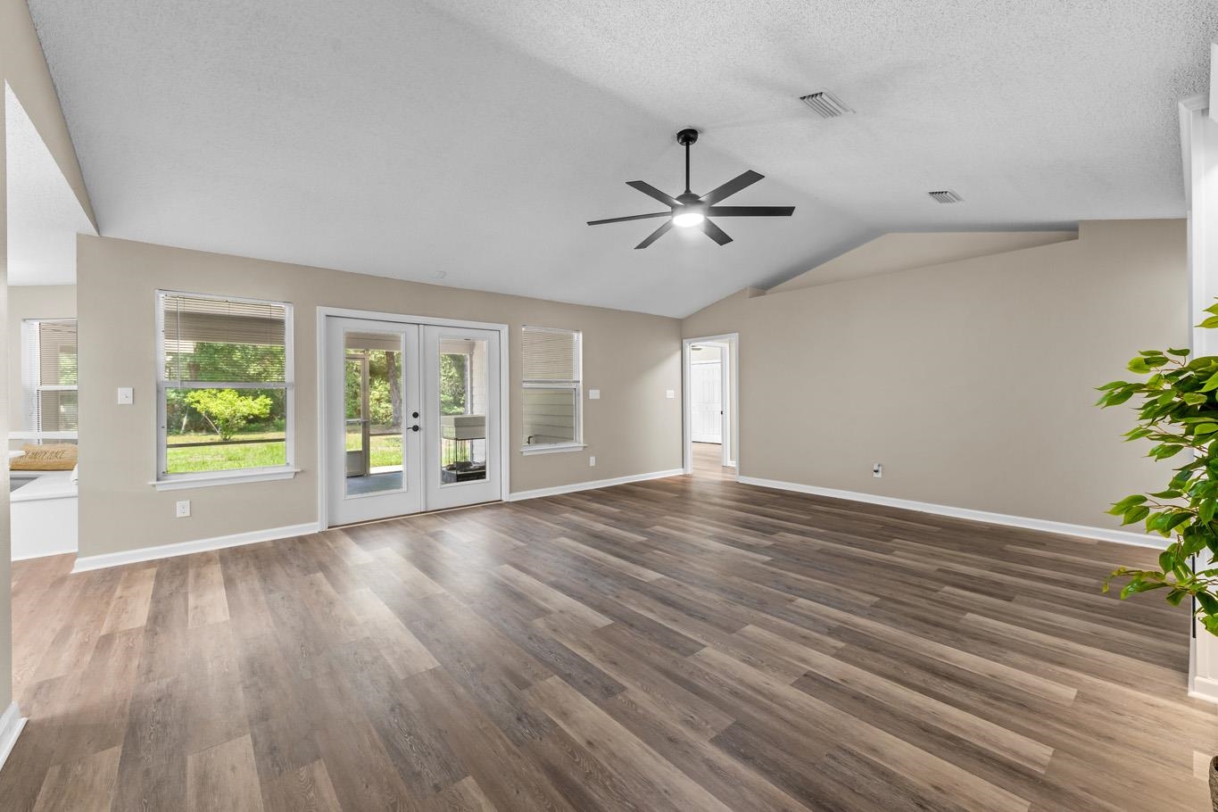 194 Stokley Road Crawfordville, FL 32327 - Photo 13 of 51
