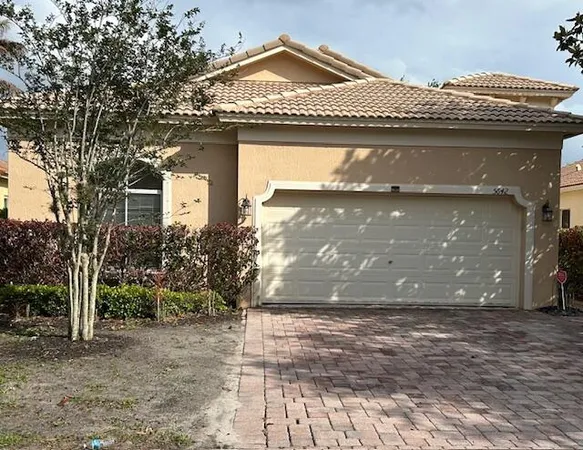 $1,950 | 5642 Sunberry Circle, Fort Pierce, FL 34951
