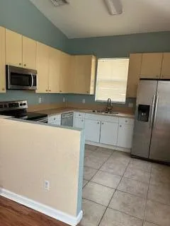 $1,950 | 5642 Sunberry Circle, Fort Pierce, FL 34951