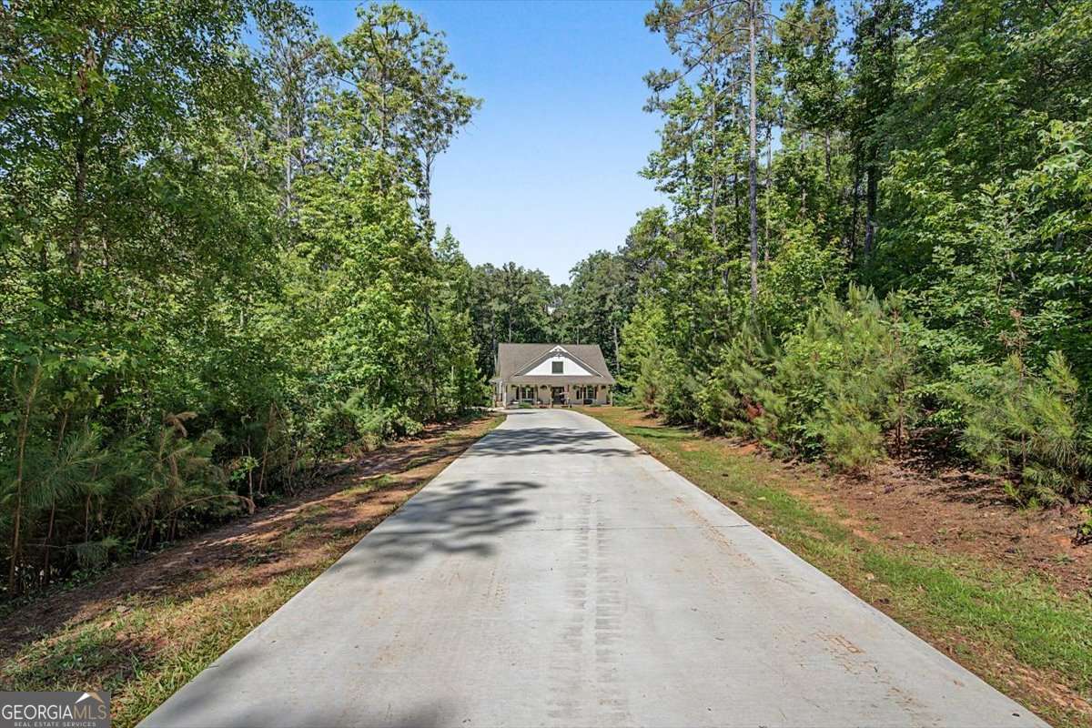 1381 Star Point Road Carrollton, GA 30116 - Photo 4 of 56