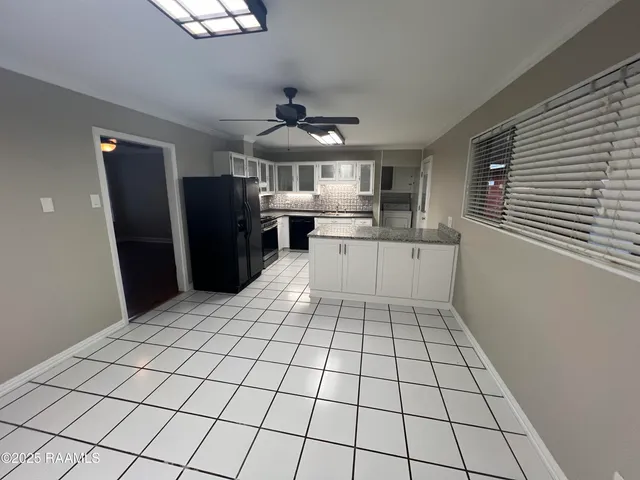 $1,450 | 104 Sorority Drive, Lafayette, LA 70506