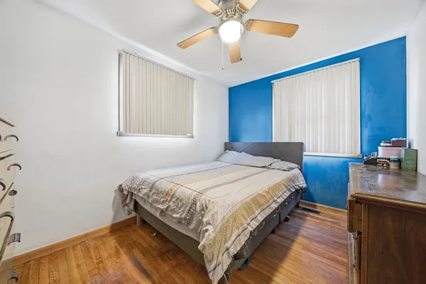 $289,000 | 14426 Springfield Avenue, Midlothian, IL 60445