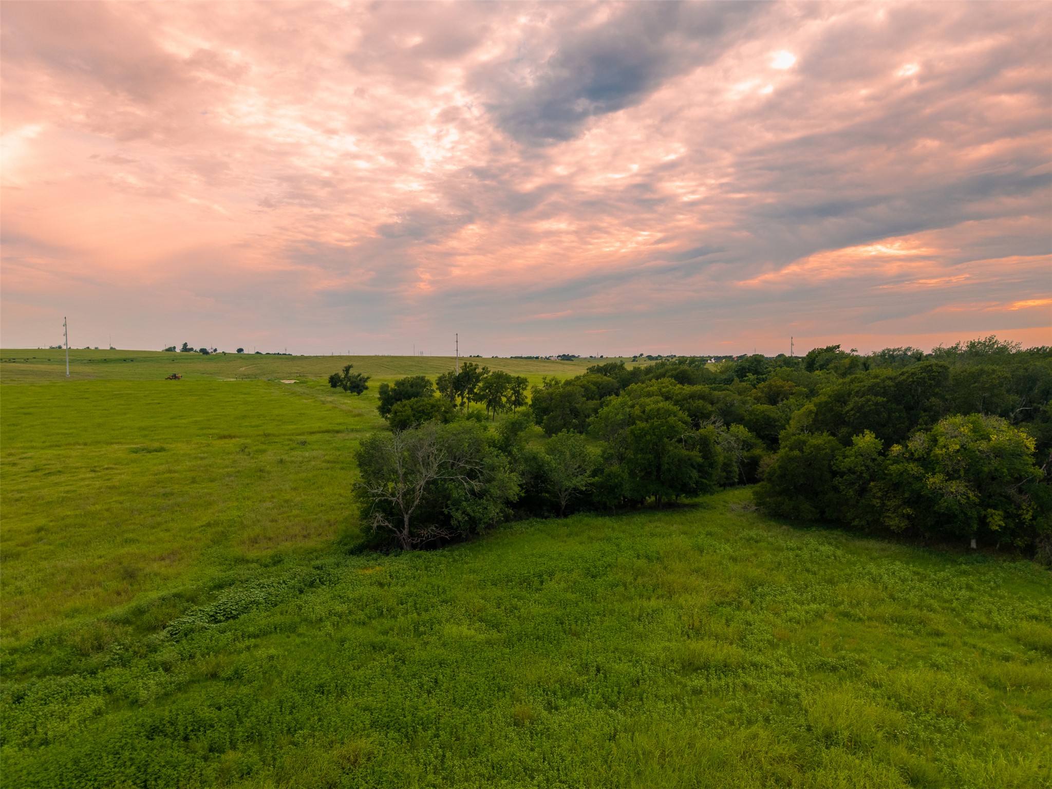 10966 Stringtown Road Temple, TX 76501 - Photo 6 of 24 a view of a green field with clear sky