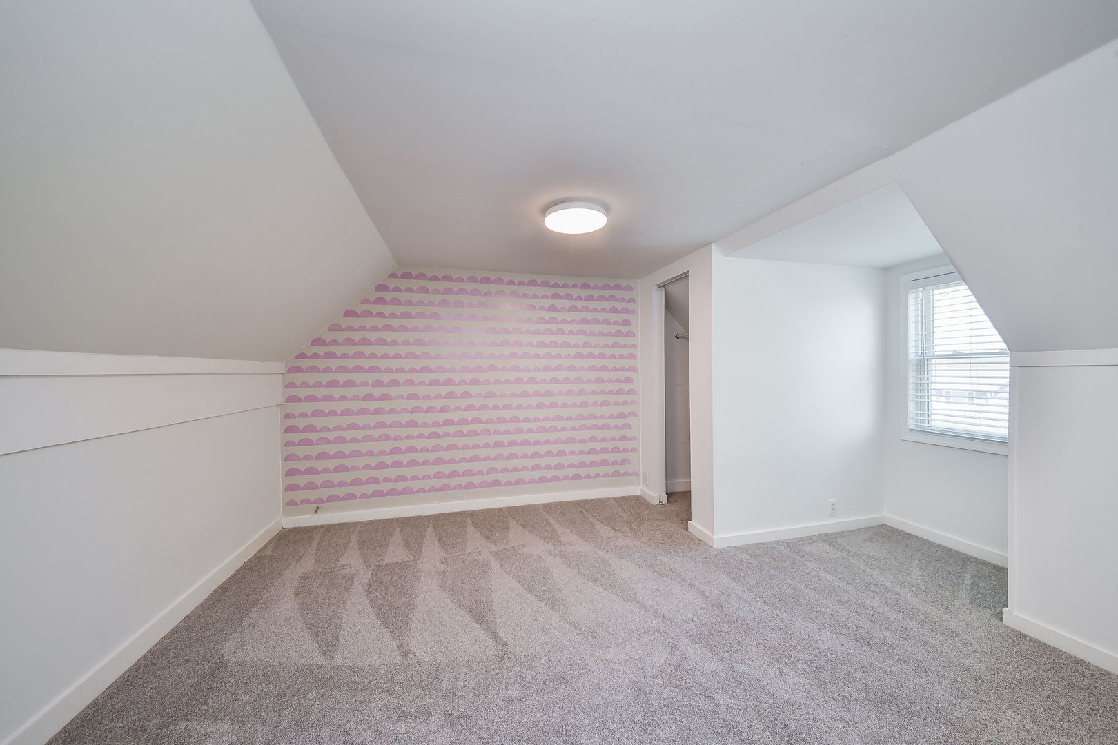 1106 Manchester Road Wheaton, IL 60187 - Photo 17 of 29