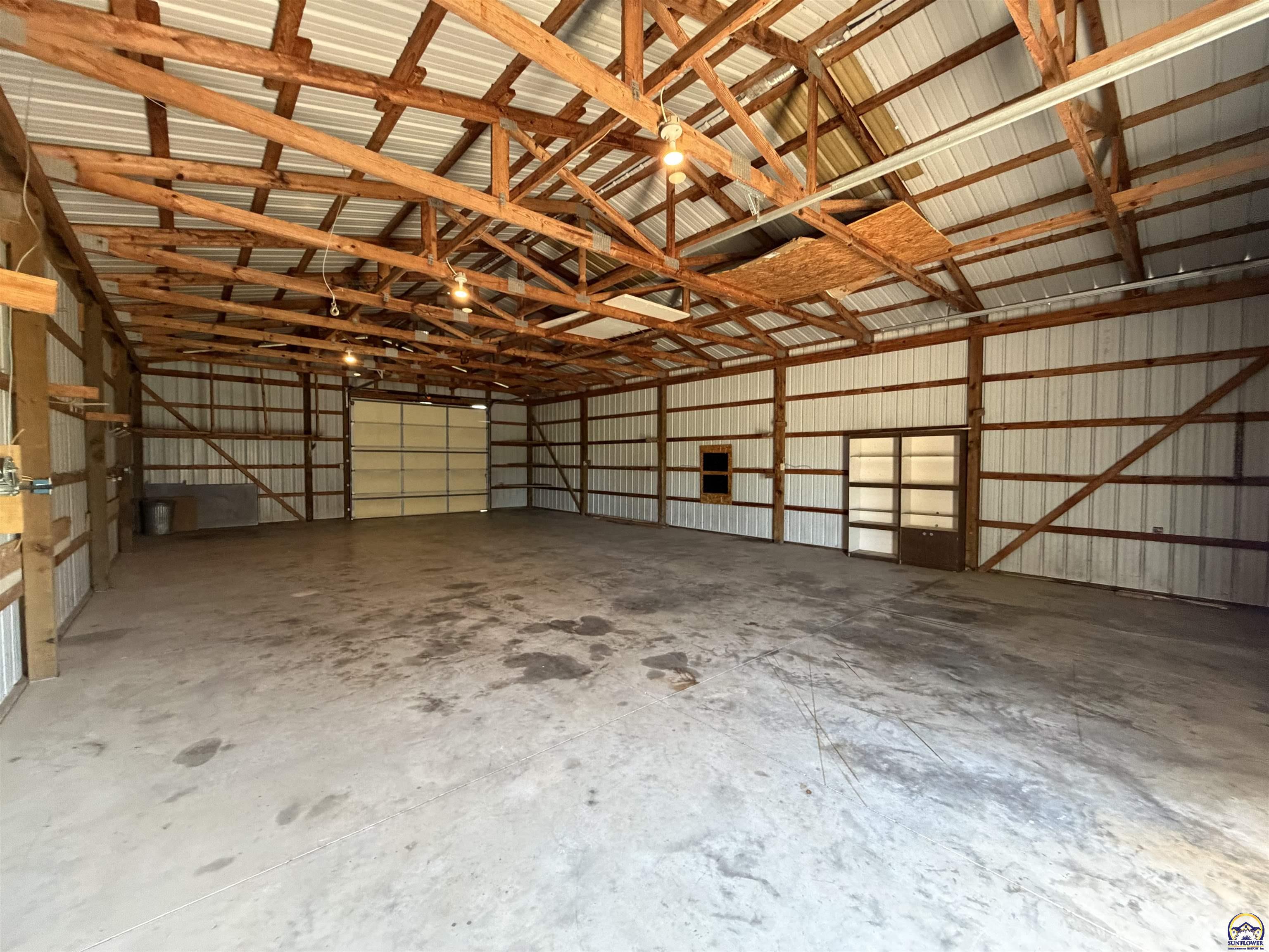 6130 Northeast Shaffer Road Topeka, KS 66617 - Photo 35 of 40