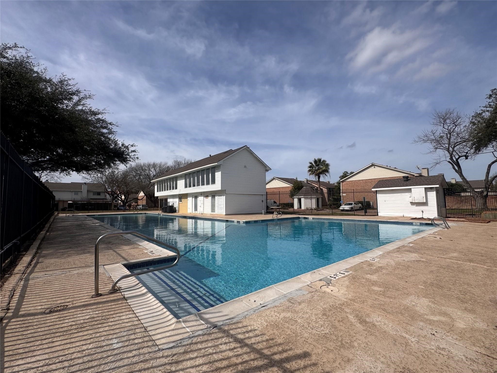 14633 Perthshire Road Houston, TX 77079 - Photo 45 of 48