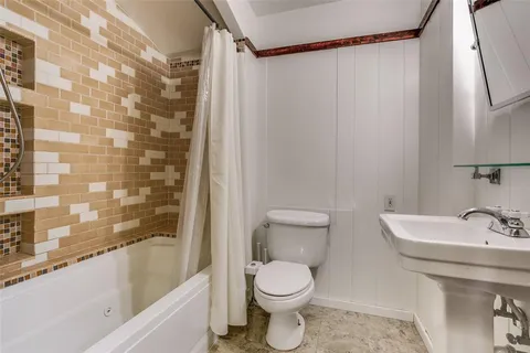 $699,000 | 7937 Deer Trail Drive, Dallas, TX 75238