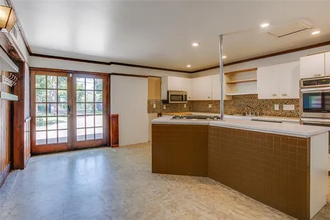 $699,000 | 7937 Deer Trail Drive, Dallas, TX 75238